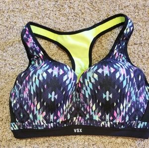 Victoria Sport sports bra